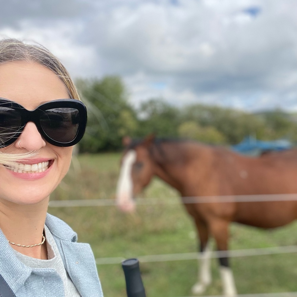 Meet your Posher, Jennaj
